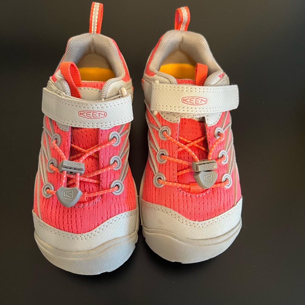 Perfect condition Kids Keens!